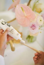 Gigi Chic Brush - Extra Soft