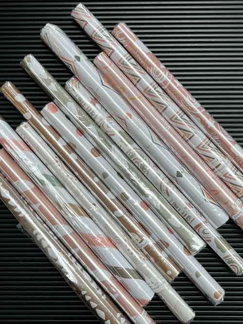 GIFT WRAP / WRAPPING PAPER : SQUARE & RECTANGLE