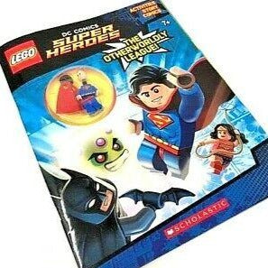 Lego DC Super Heroes: Activity Book with Superman Minifigure
