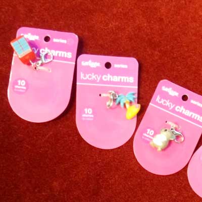 SMIGGLE: LUCKY CHARM